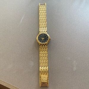 Vintage Mathey-Tissot ladies watch from the 90s